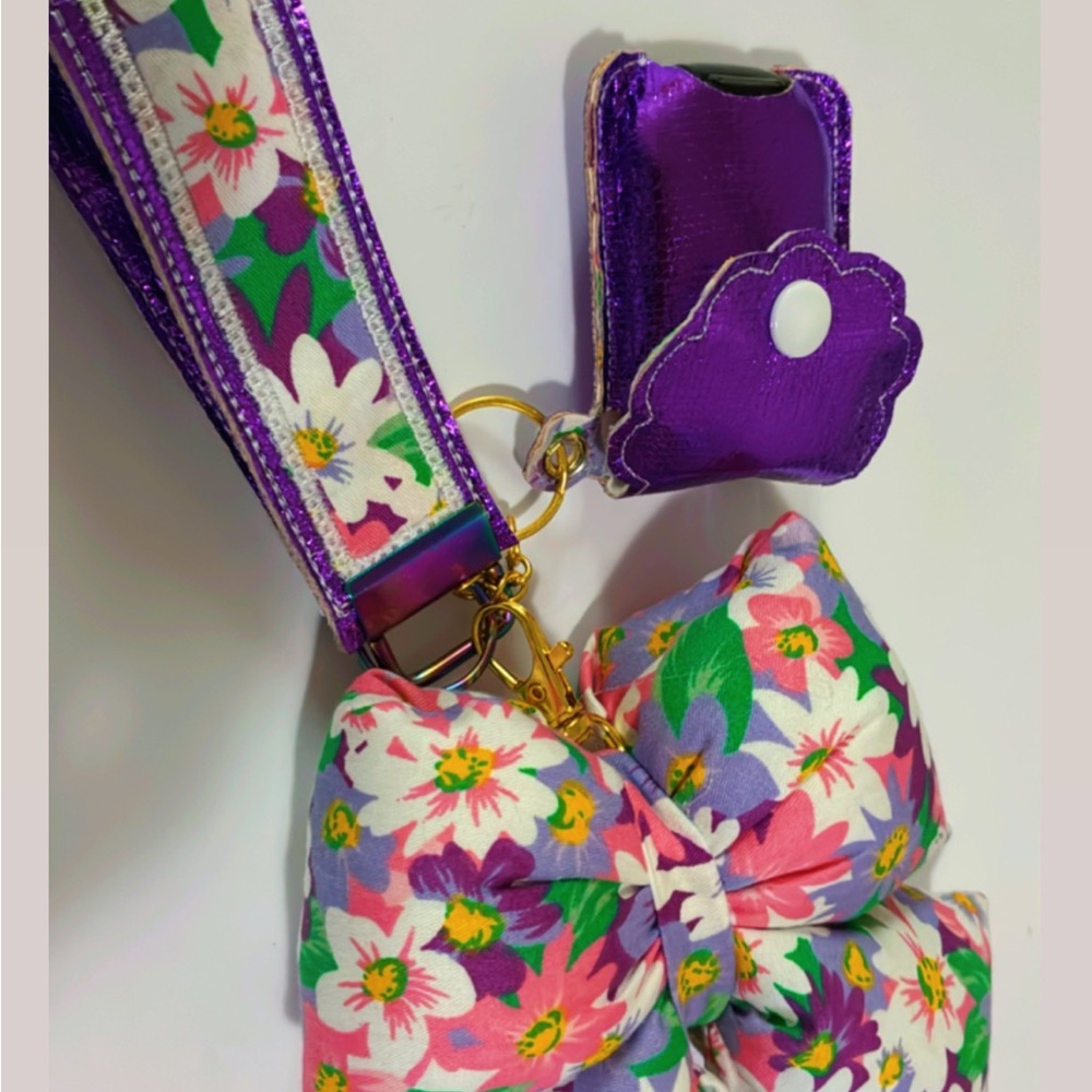 Floral Bow Keychain with Purple Holder